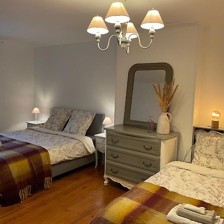 Le Clos Du Bas Courtil Guesthouse B&B Omaha Beach Osmanville Bagian luar foto