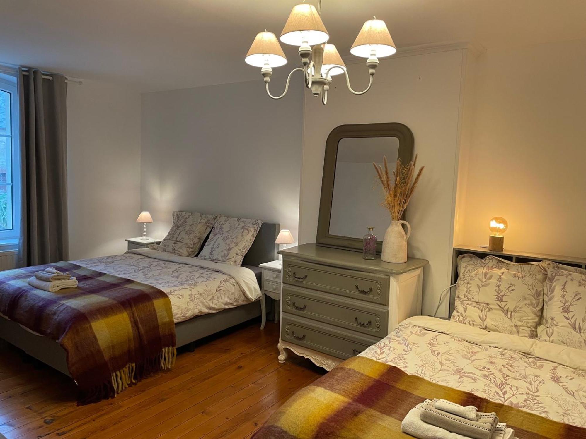 Le Clos Du Bas Courtil Guesthouse B&B Omaha Beach Osmanville Bagian luar foto